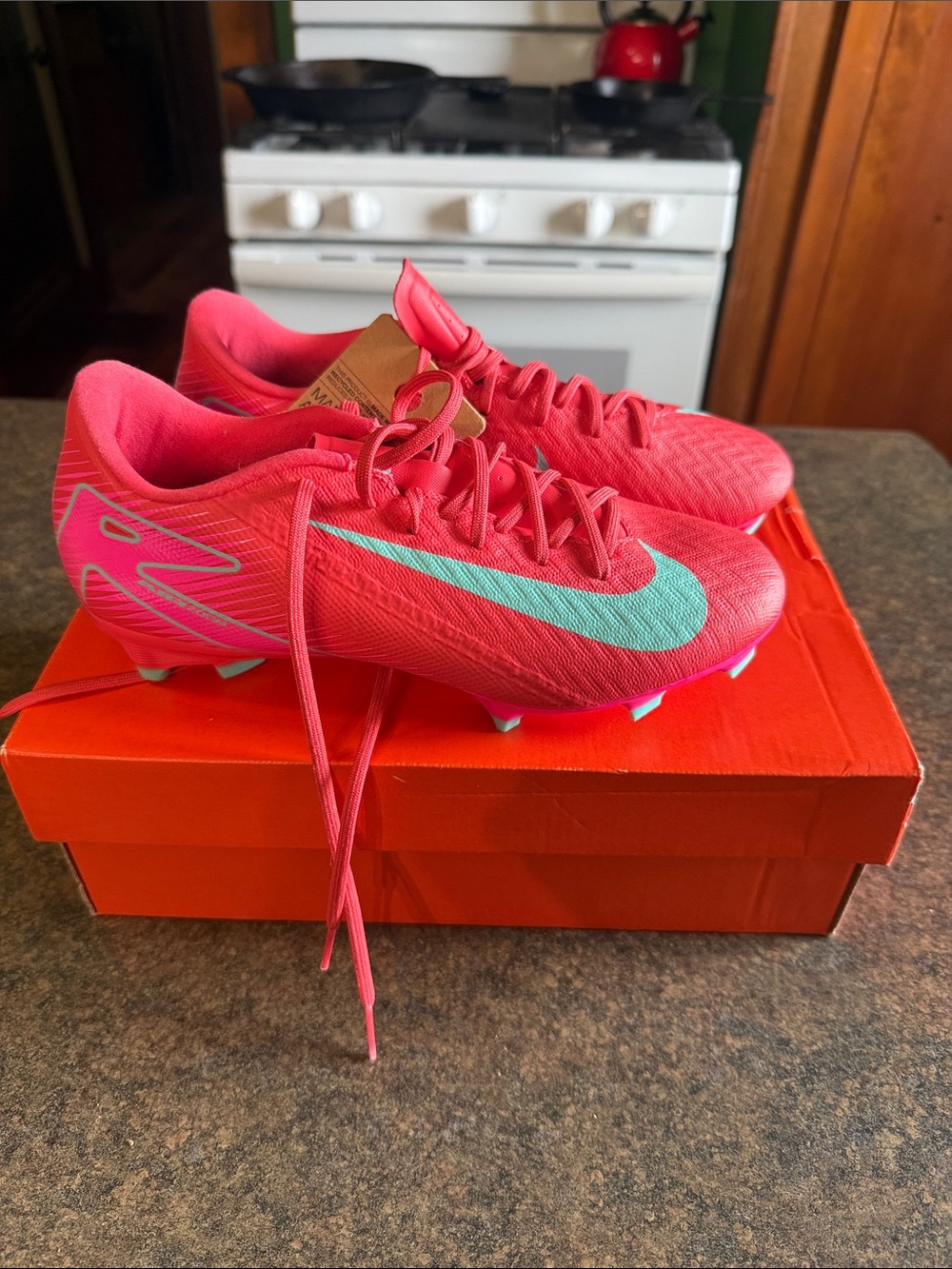 Nike Bright Pink Mercurial Vapor Soccer Cleats with Teal Swoosh- NWT